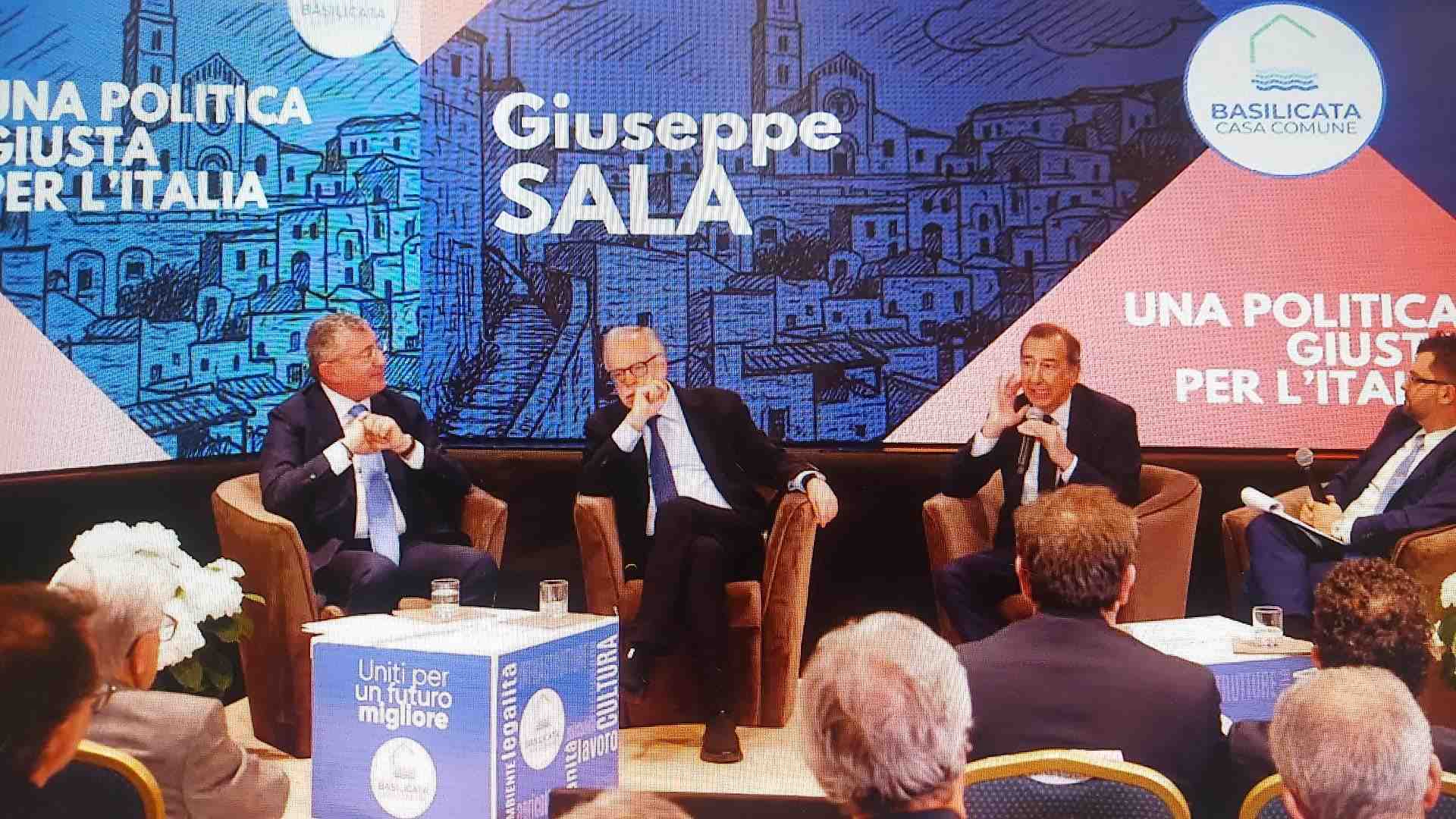 Immagine di Cattolici-laici, Sala lancia la «casa comune» al centro