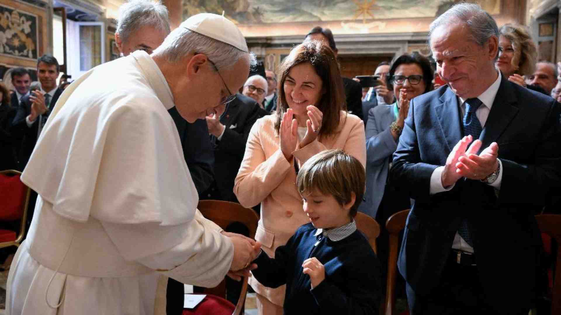 Immagine di Il dialogo, i poveri, i ponti di pace: cos'è la Dottrina sociale per Leone XIV