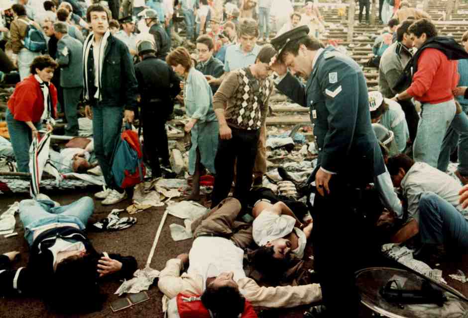 Immagine di archivio della strage dell'Heysel di Bruxelles, 29 maggio 1985 (Ansa)