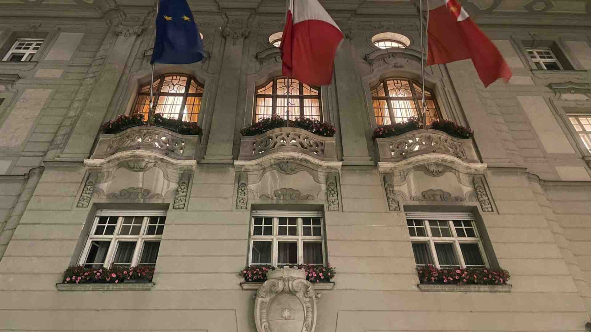 Immagine di La vittoria del centrodestra, l'affluenza a picco: cosa è successo a Bolzano