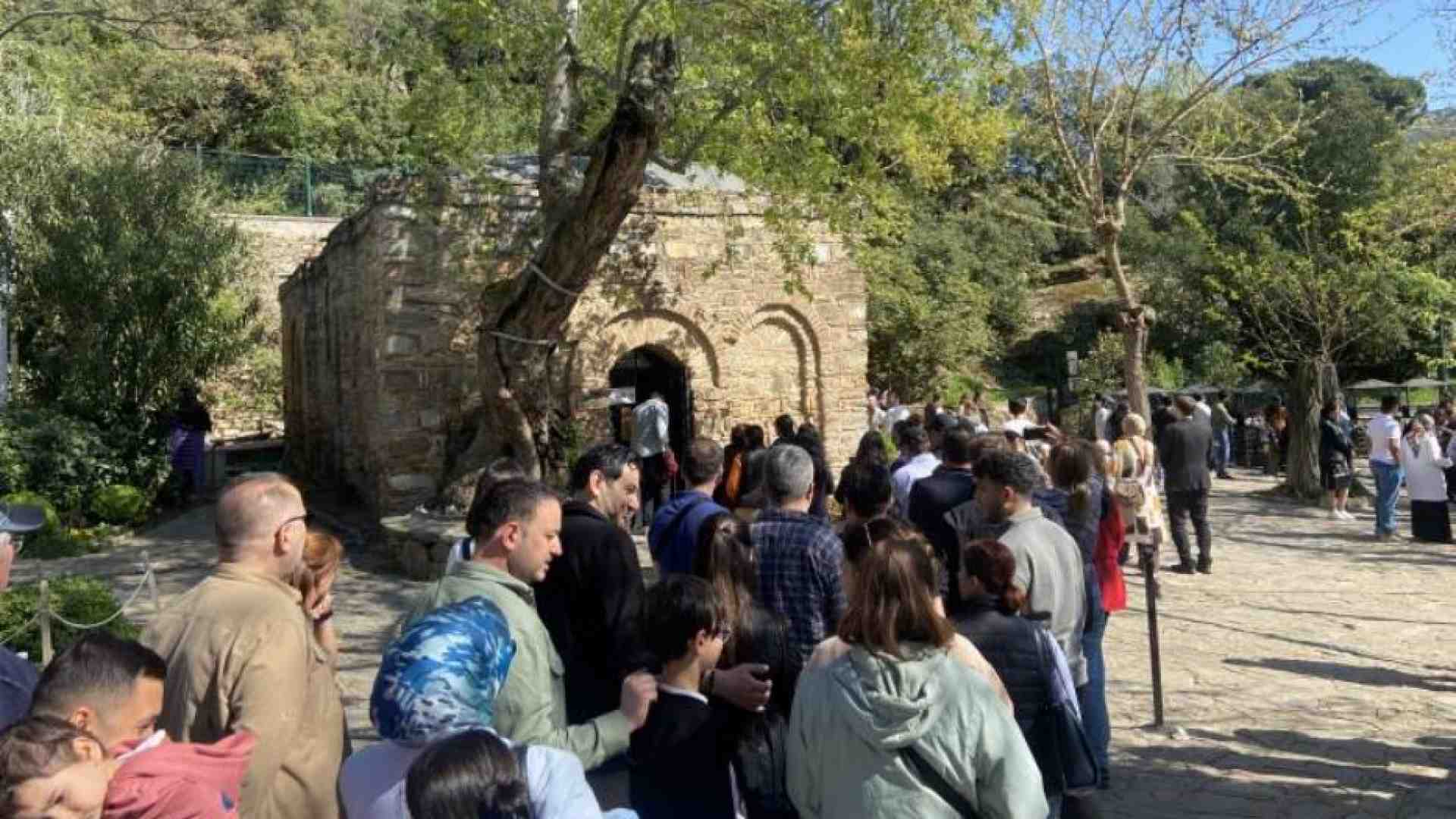 Immagine di Cristiani e islamici alla “Casa di Maria” (che accoglie tutti)