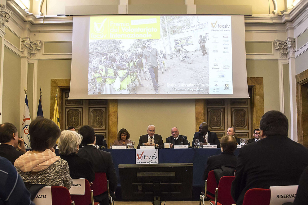 Premio Focsiv, un momento della cerimonia di consegna dei riconoscimenti