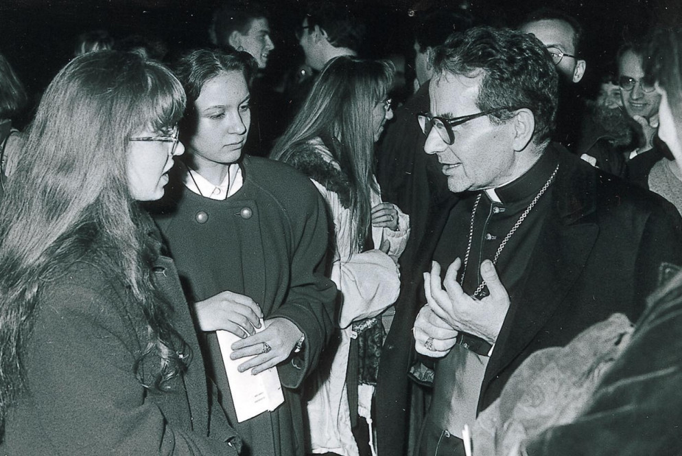 Carlo Caffarra negli anni da arcivescovo di Ferrara-Comacchio (archivio Avvenire)