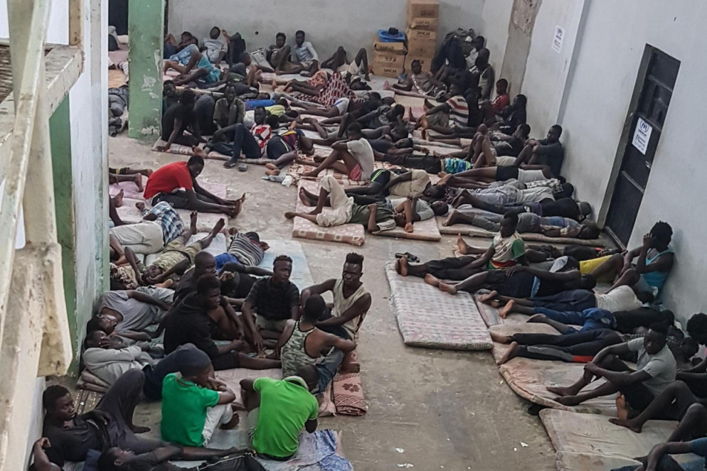 LIBIA, ZAWIYA, CENTRO DETENZIONE PROFUGHI, IMMIGRATI CLANDESTINI - ANSA/ZUHAIR ABUSREWIL