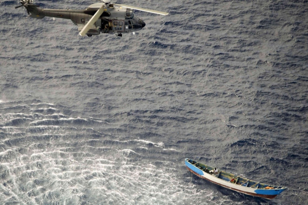 Un’operazione di soccorso condotta nelle isole Canarie - Epa