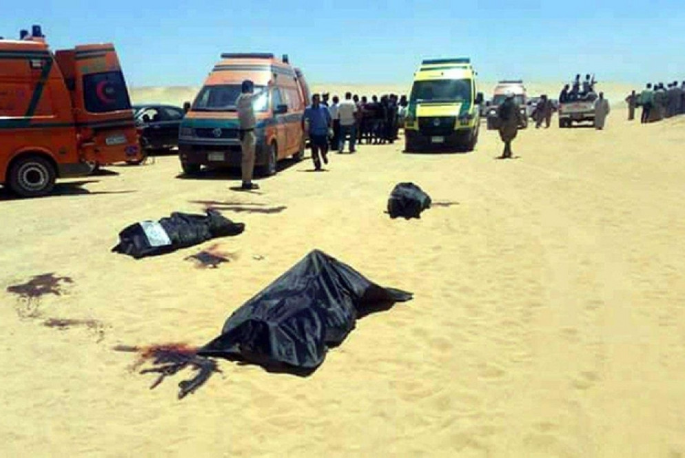 Tre vittime dei terroristi (Ansa)