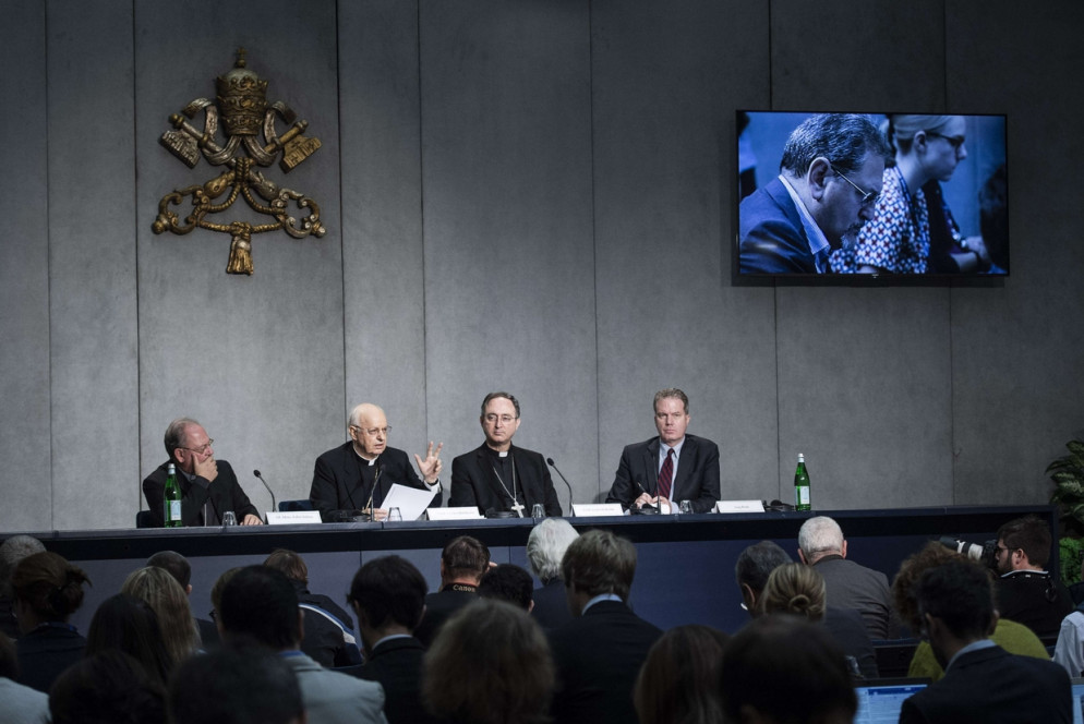 La presentazione del Sinodo (Siciiani)