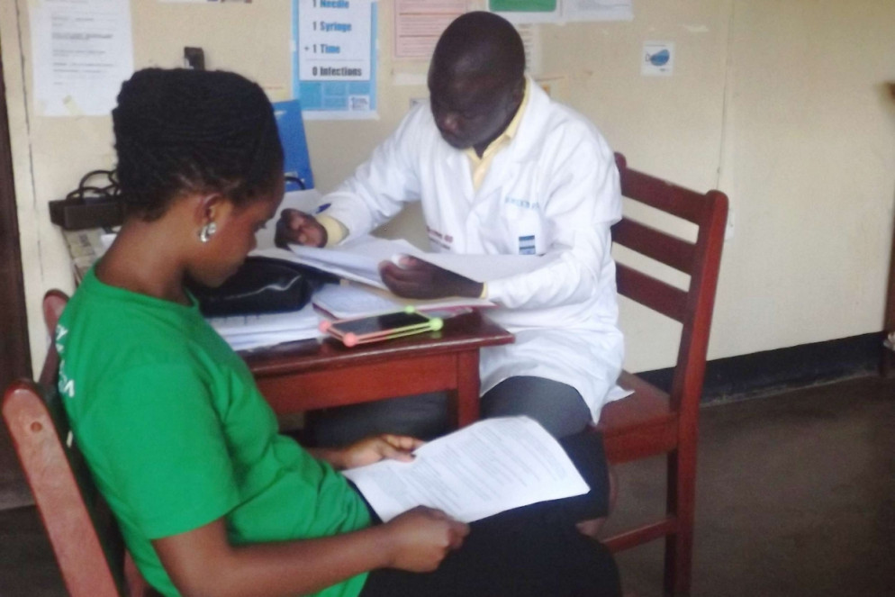 Visite all'ospedale di Luweero