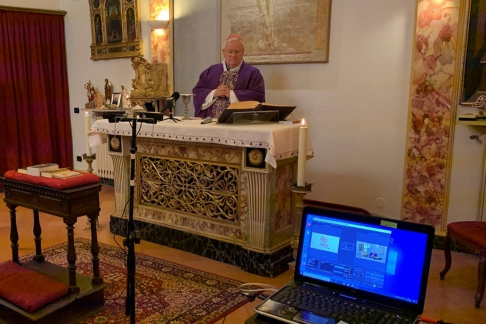 Il viola è il colore liturgico della Quaresima - Avvenire