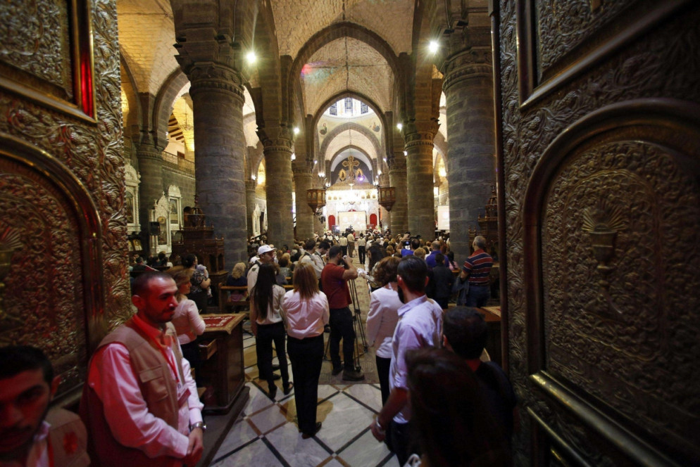 La preghiera in una chiesa cristiana a Damasco - Ansa