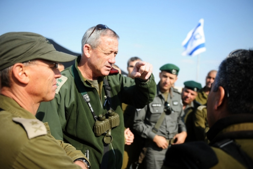 L'ex generale Benny Gantz, leader del partito centrista Blu-Bianco
