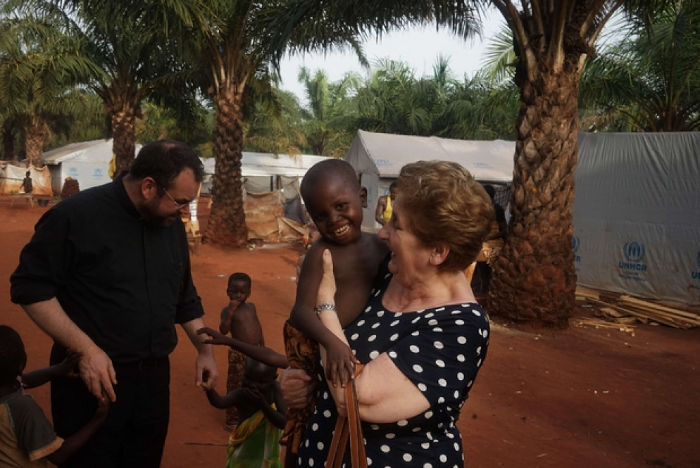 Dopo due anni di lavori la presidente del Bambino Gesù, Mariella Enoc, e l’elemosiniere pontificio, il cardinale Konrad Krajewski, hanno tagliato questa mattina il nastro della struttura della Repubblica Centrafricana ristrutturata e ampliata con il sostegno dell’Ospedale pediatrico romano