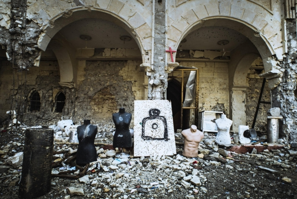 Macerie e distruzione nella cattedrale di Qaraqosh (Iraq) saccheggiata dal Daesh (Christian Gennari)