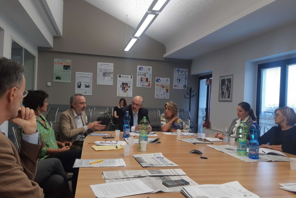 Un momento del forum nella sede milanese di Avvenire
