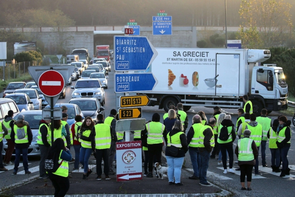 Traffico in tilt (Ansa)