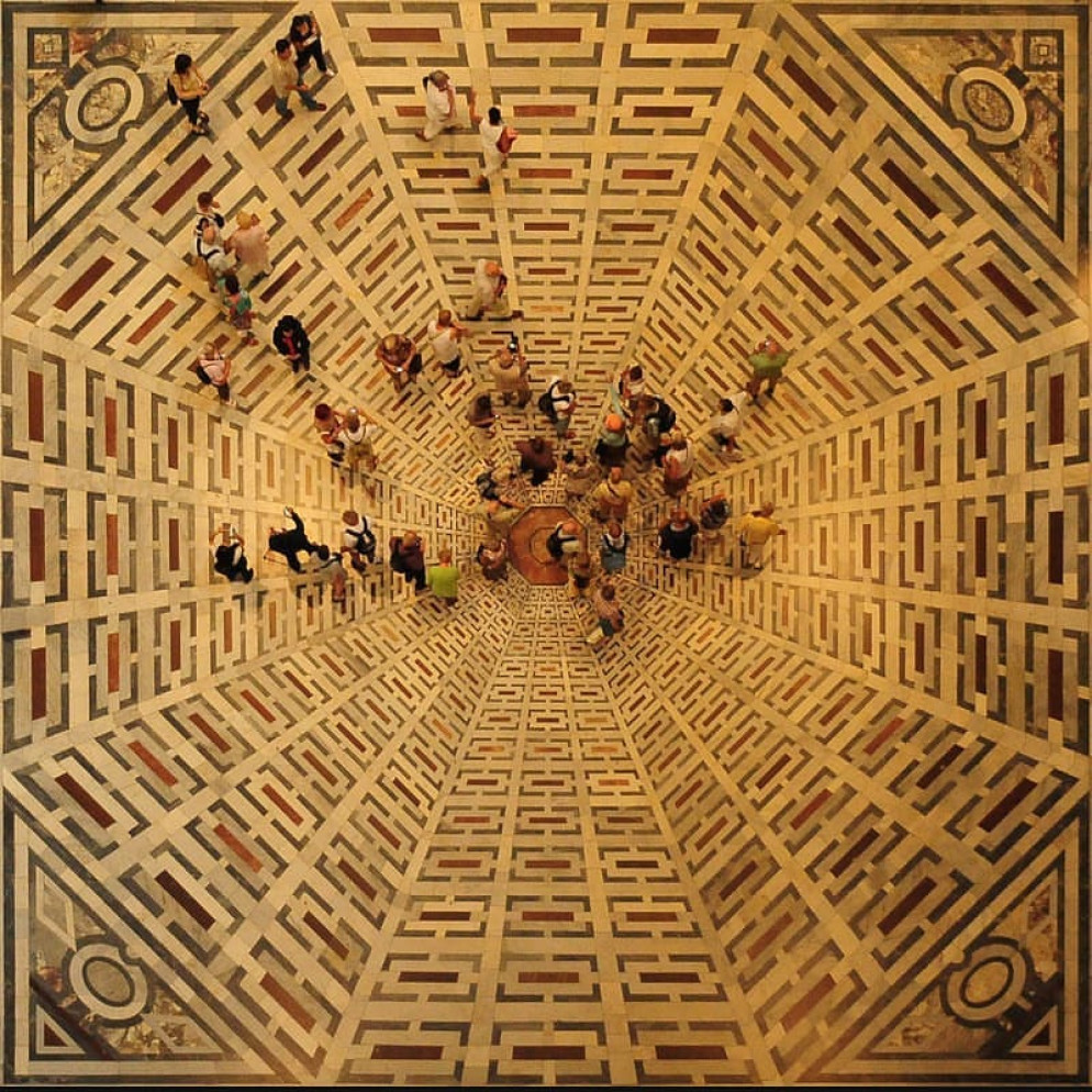 Il pavimento della crociera di Santa Maria del Fiore, a Firenze