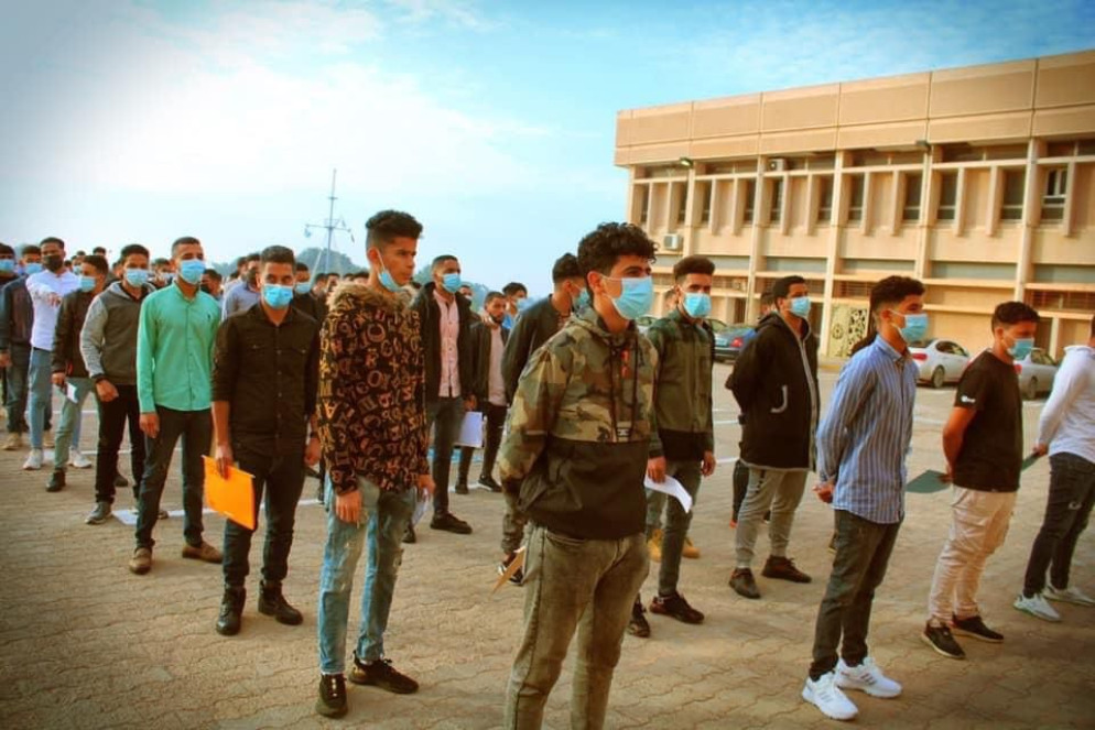 Le reclute schierate nell'Acccademia militare di Janzur, vicino Tripoli - .