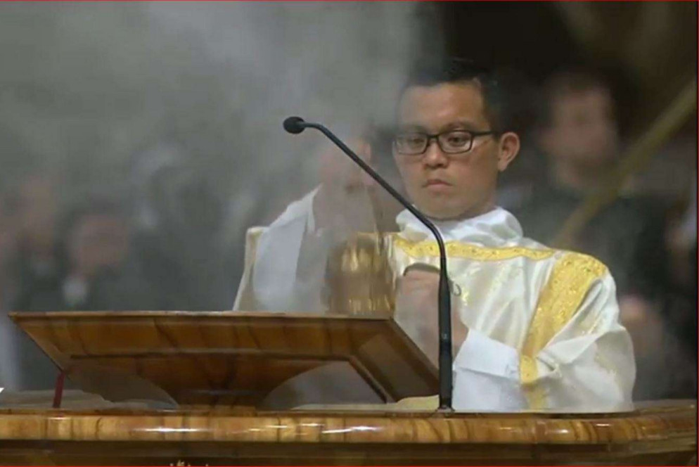 Dopo il canto dell’Exultet, si dà inizio alla Liturgia della Parola
