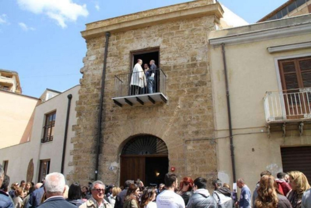 L'inaugurazione del centro per anziani a Brancaccio voluto dal Centro Padre Nostro