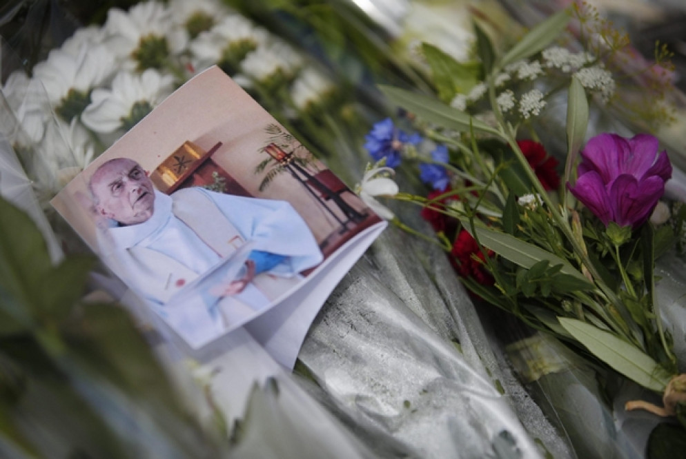 I funerali di padre Hamel (Ansa)