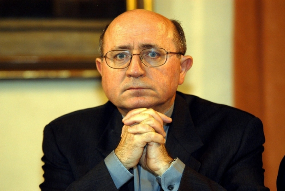Monsignor Ennio Apeciti