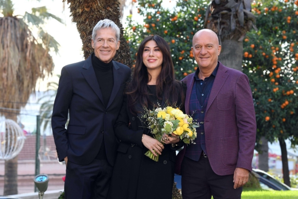 Claudio Baglioni con i co conduttori del 69° Festival di sanremo Virginia Raffaele e Claudio Bisio
