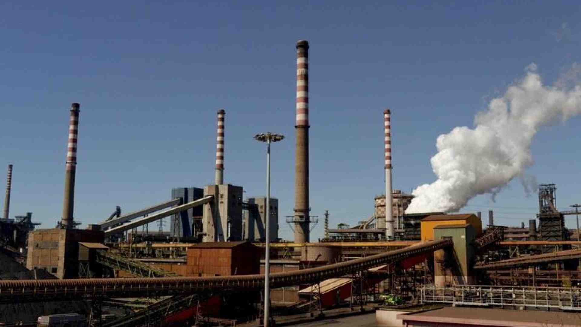 Immagine di Taranto, sei candidati e il fantasma ex Ilva