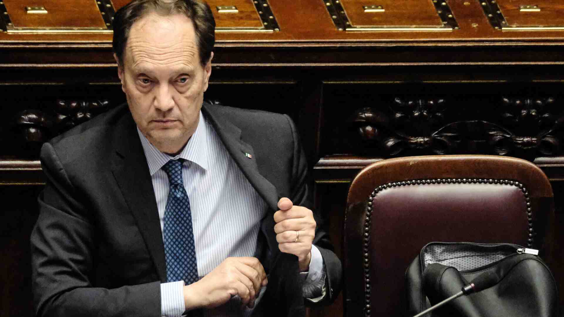 Immagine di Ciriani di Fiamma, il duello con Fedriga (che minaccia le dimissioni) la scalata del fratello Alessandro. Storia di una famiglia missina