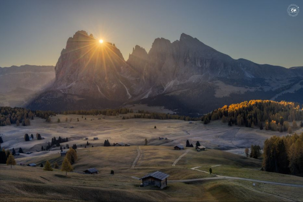 Dolomiti, alba al Seiser Alm
