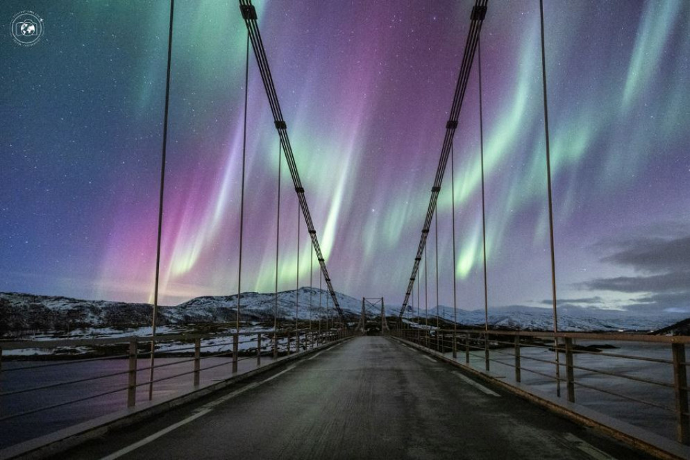 Senja, l'aurora lungo la strada nazionale 862