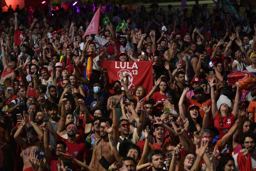La folla di Lula - Ansa