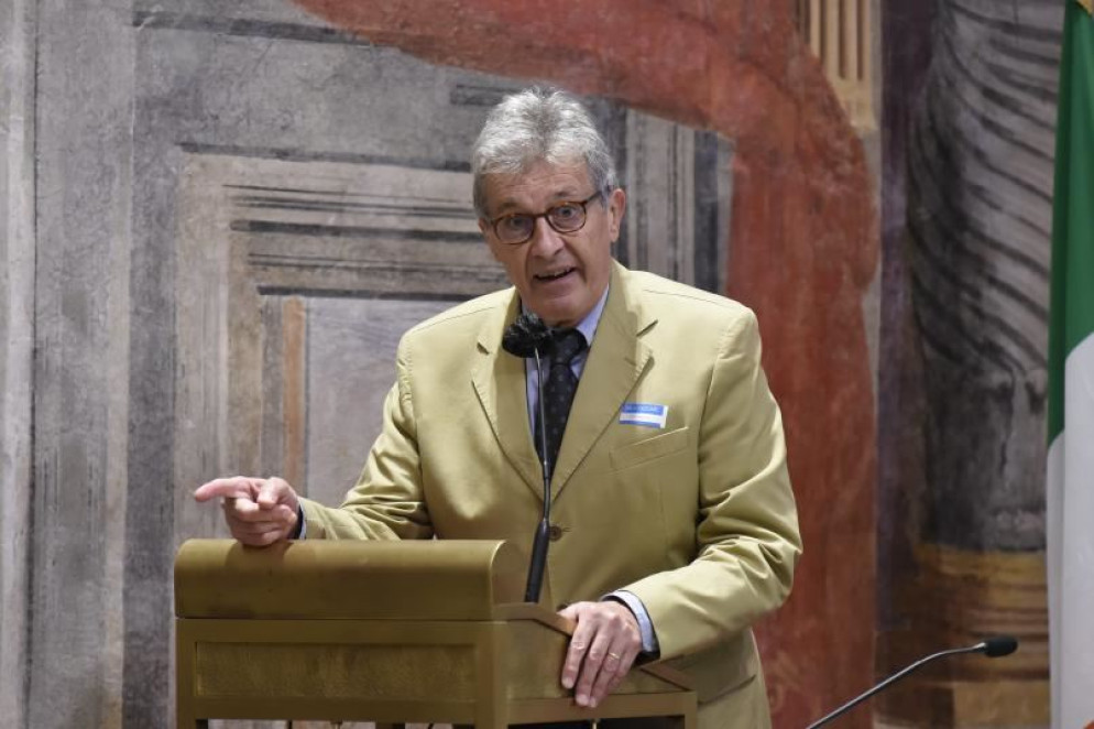 Paolo Setti Carraro è stato chirurgo per 48 anni, in Italia e in zone di guerra - Imagoeconomica