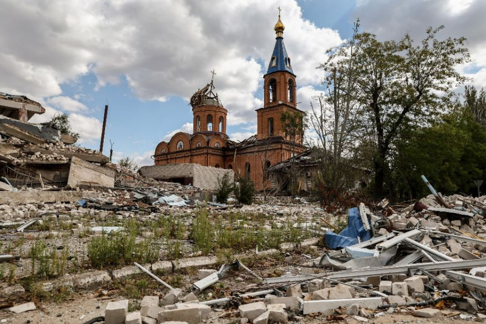 La chiesa distrutta nella cittadina di Orikhiv nella regione di Zaporizhzhia - Ansa