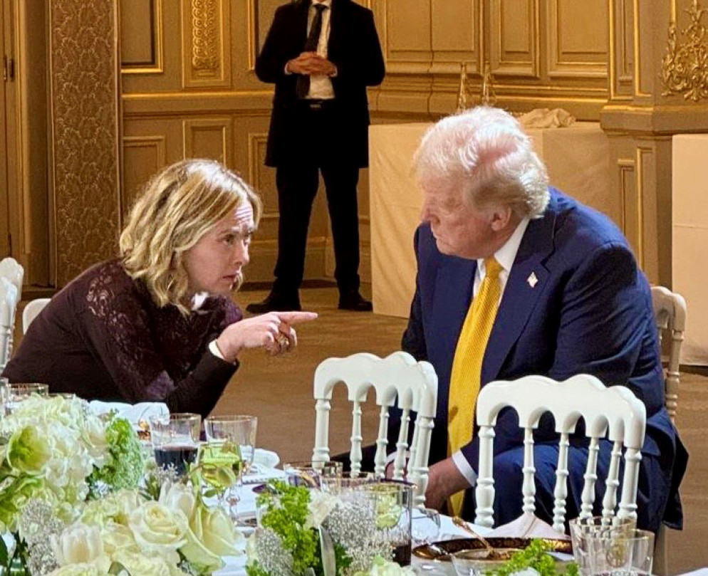 Meloni e Trump a Parigi - ANSA