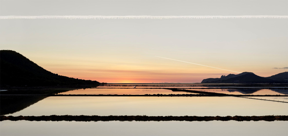Al Mast di Bologna la mostra del fotografo tedesco Andreas Gursky. Nell'immagine: Salinas, 2021 - © Andreas Gursky