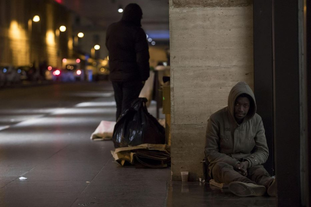La stazione si riempie di persone senza dimora soprattutto di notte - Ansa