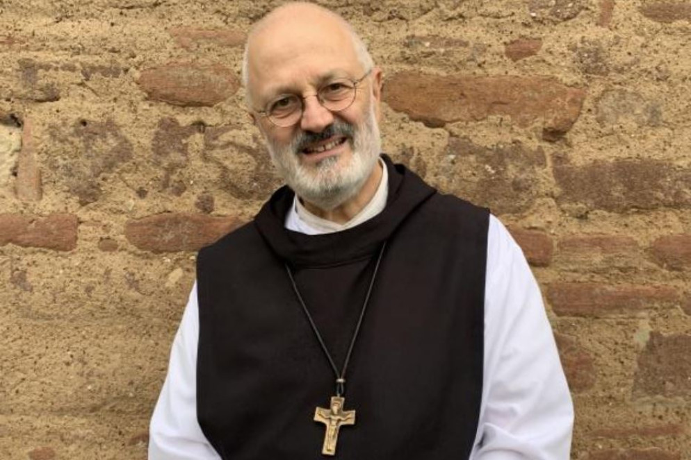 undefined - Web