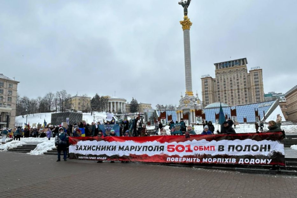 Una manifestazione a Maidan, piazza principale di Kiev, per chiedere la liberazione dei prigionieri di guerra - Avvenire