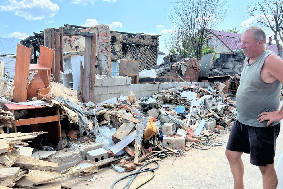 La distruzione russa nell'abitato di Tsyrkuny lungo il fronte intorno a Kharkiv: l'esercito russo è a dieci chilometri - Gambassi