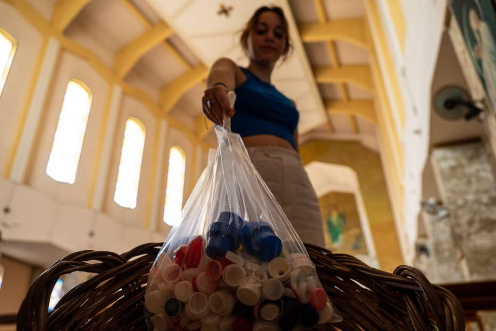 Un sacchetto di tappi di plastica può valere davvero molto - Antonino Costa / Open Caps