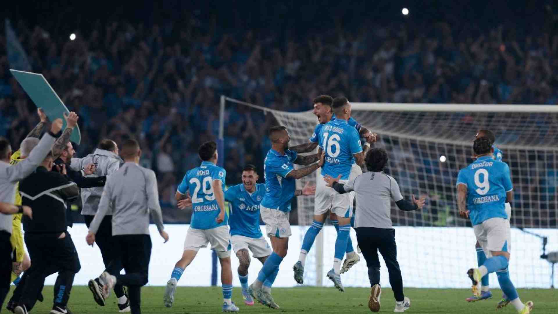 Immagine di Apoteosi Napoli: è Campione d'Italia