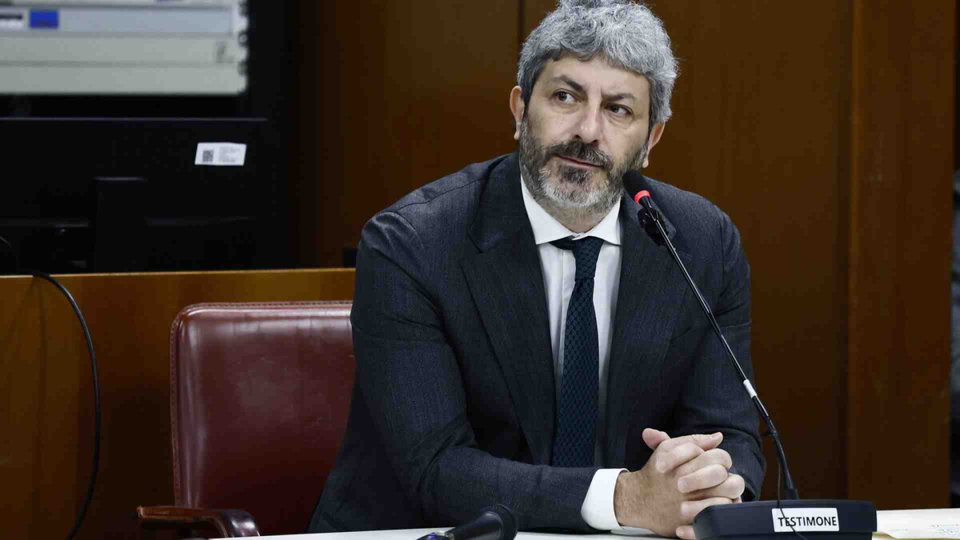 Immagine di Roberto Fico "'a purpetta". In Campania imbarca il figlio di Cesaro e cerca Mastella, che avvisa: "I 5s non rompano"