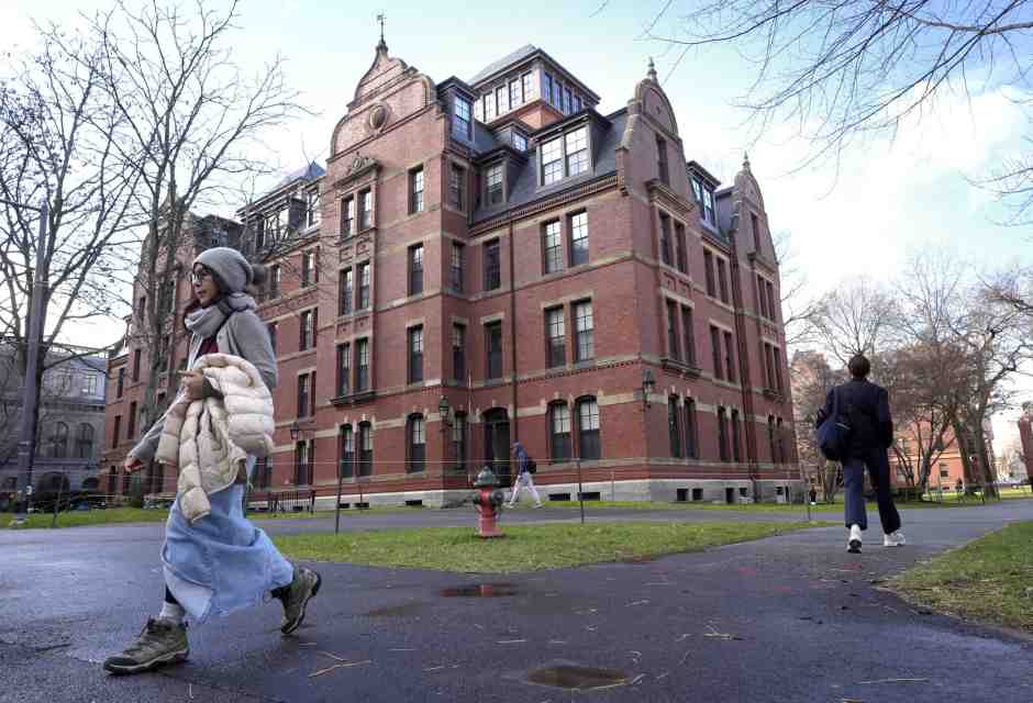 Nel campus dell'Universit&agrave; di Harvard a Cambridge, Massachusetts (AP Photo/Steven Senne, Archivio)&nbsp;<br />