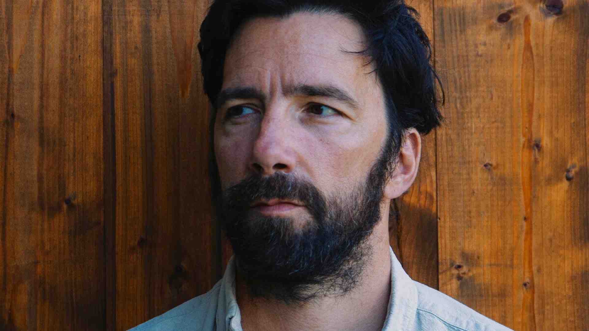 Immagine di Il viaggio lento di Maurizio Carucci degli Ex-Otago. Un libro e una fuga