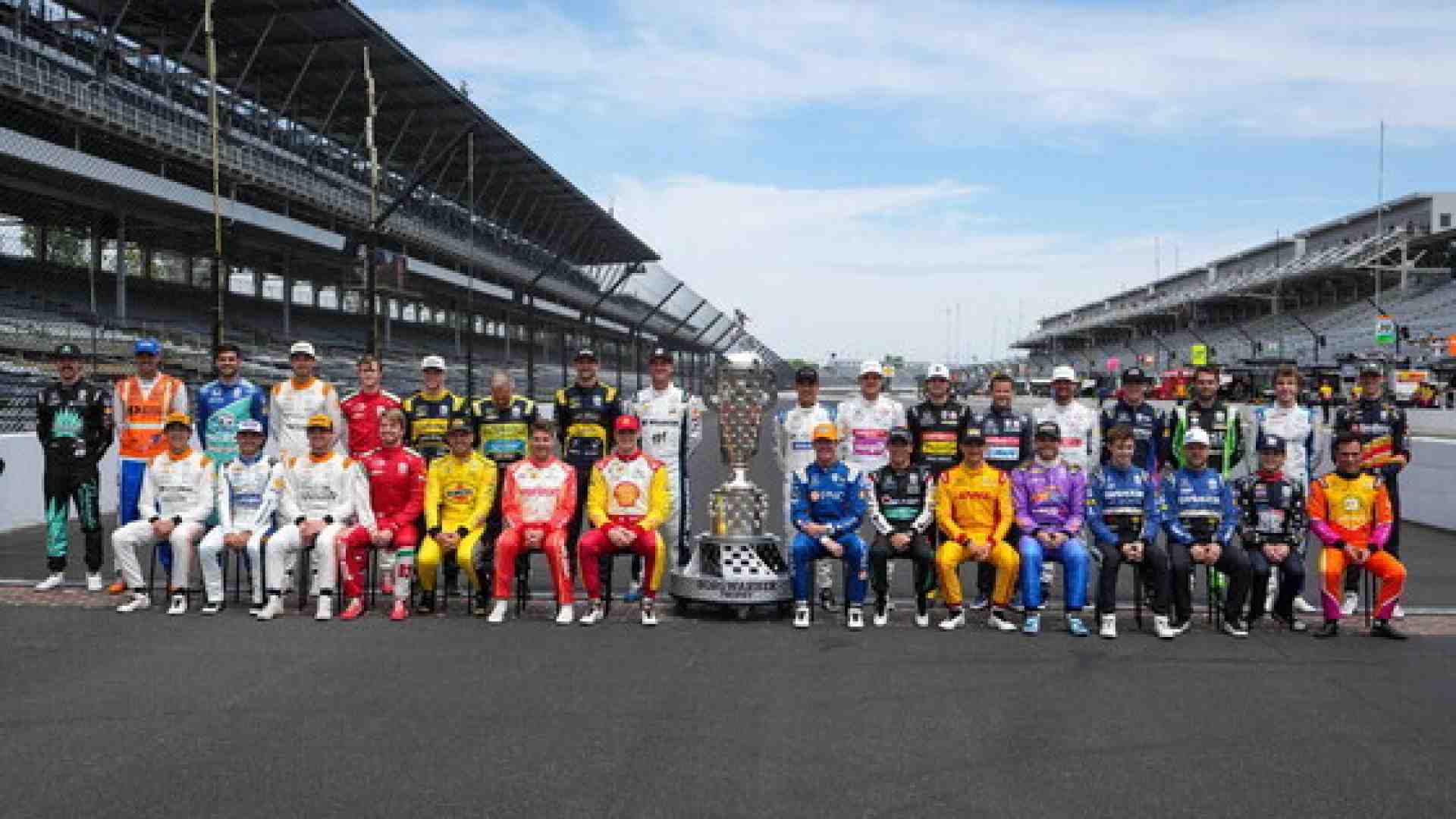 Immagine di Prema in pole a Indianapolis. L’ovale, il latte e il sogno italiano