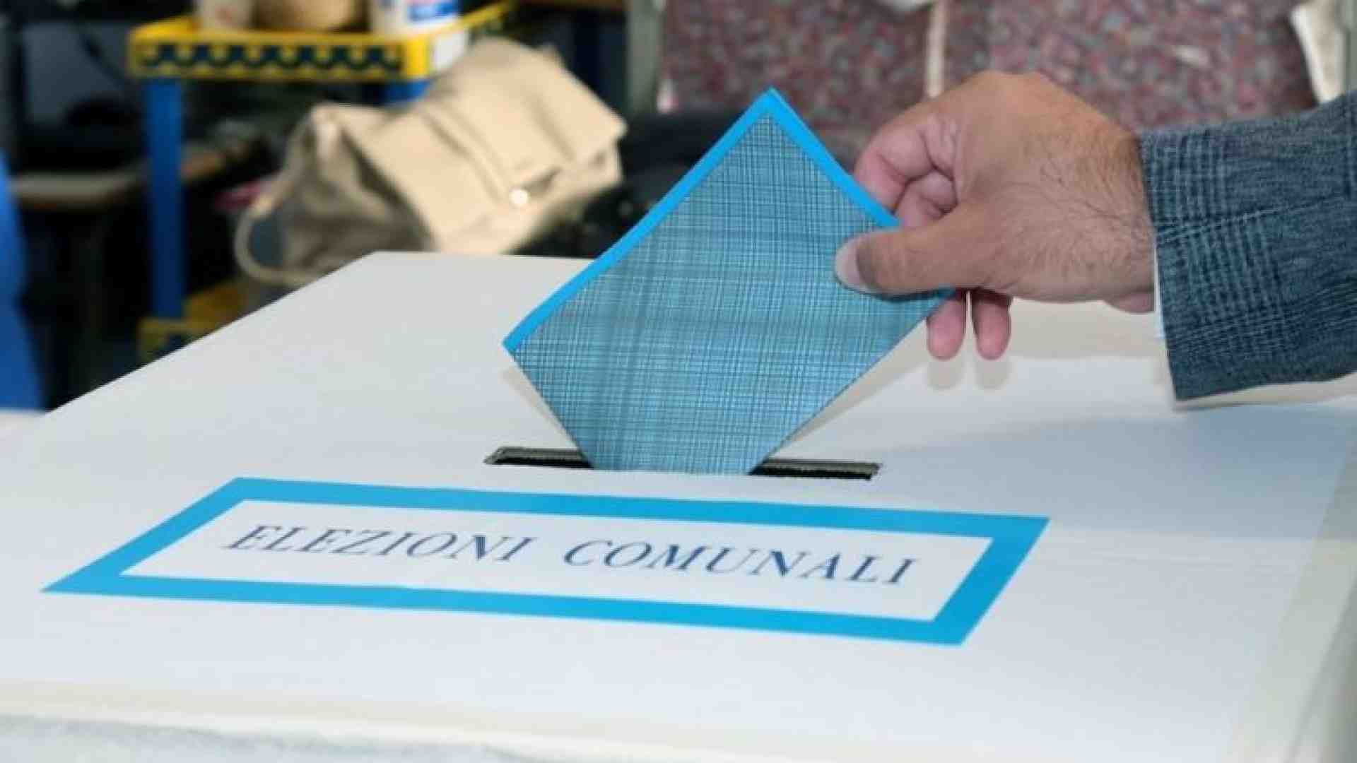 Immagine di Prime proiezioni: Genova e Ravenna al centrosinistra al primo turno