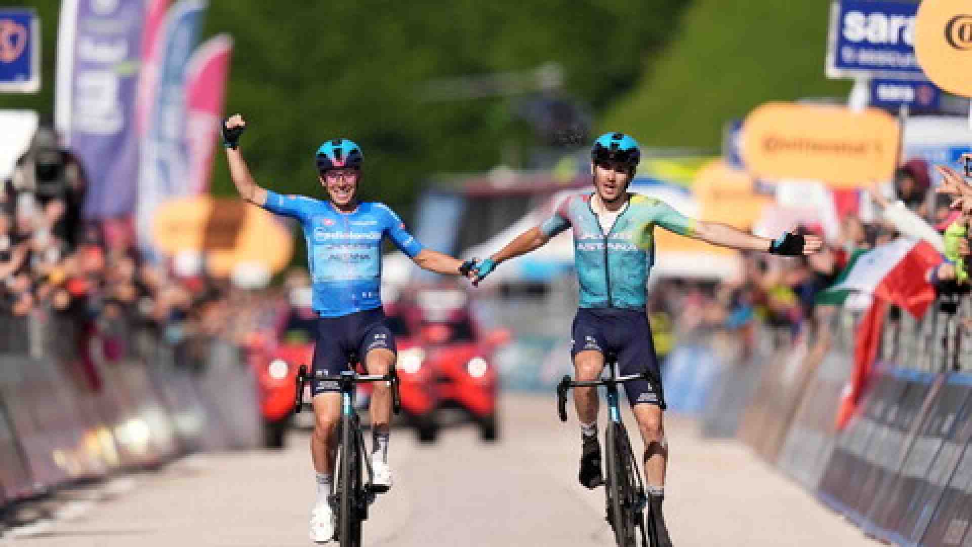 Immagine di Le montagne ribaltano il Giro d'Italia. Vince Scaroni, Carapaz stacca Del Toro