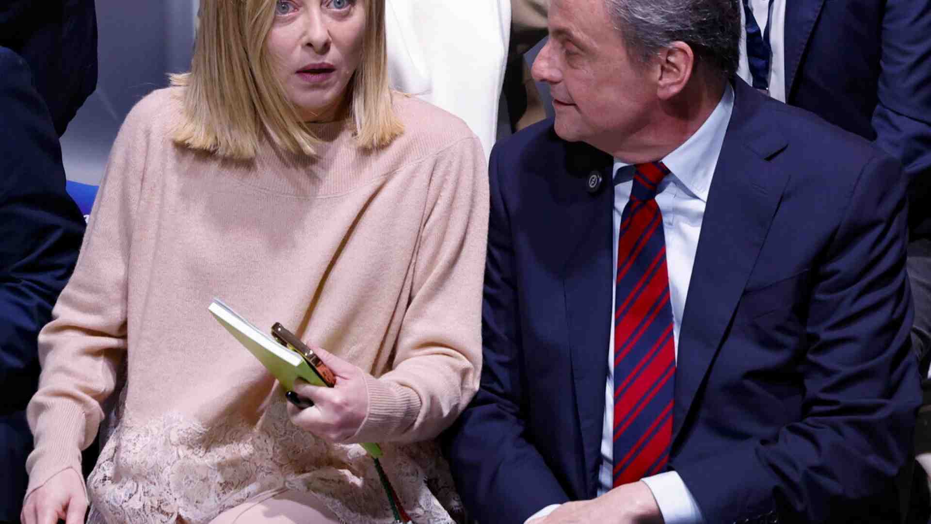 Immagine di “Il nulla di Meloni sulla politica economica. Dica qualcosa, anche di destra”. Intervista a Calenda
