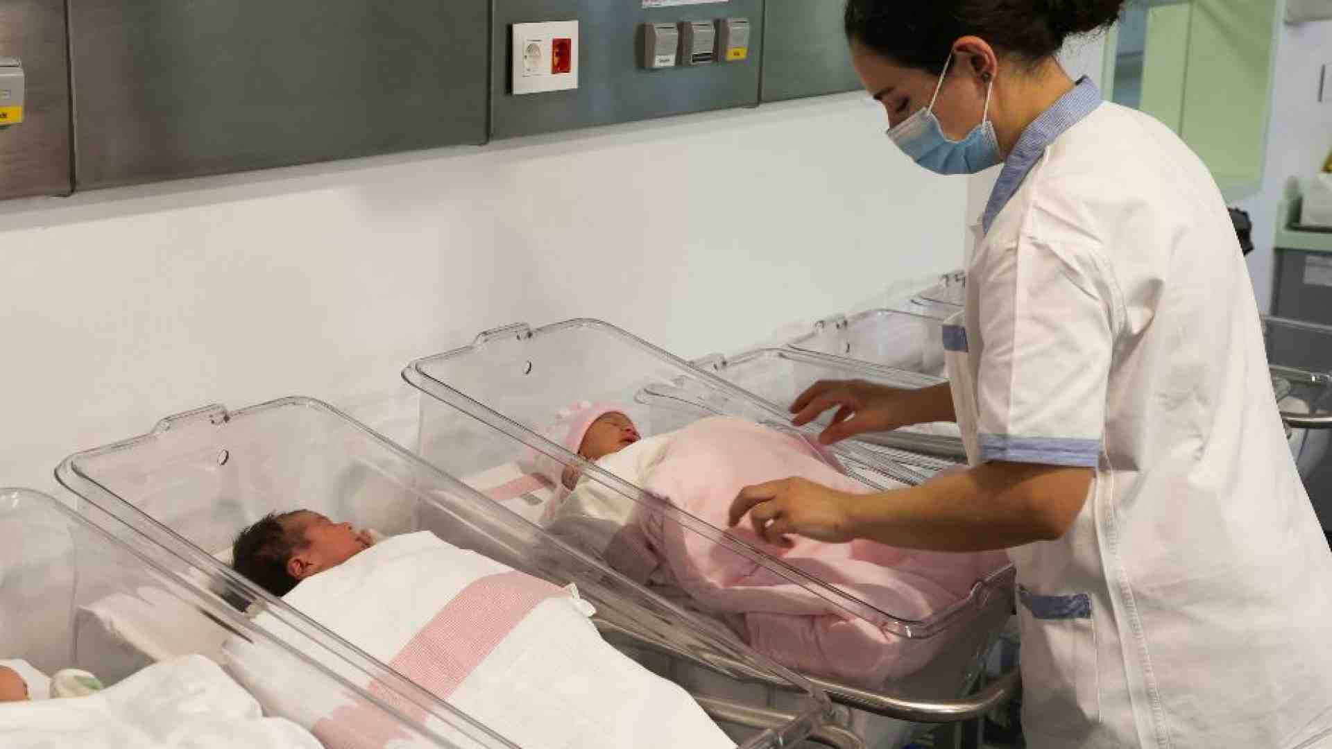 Immagine di "Due mamme"? Il genitore "intenzionale" e la logica del fatto compiuto