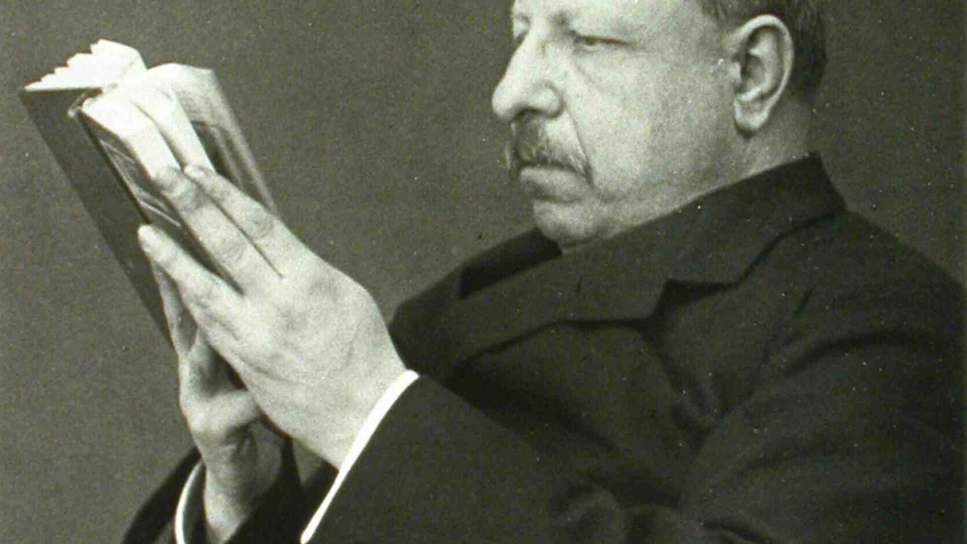 Immagine di Croce e Gentile, manifesti d’un secolo fa